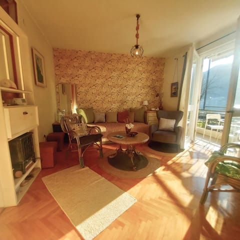 Apartment Navigator's lodging Apartment in Dobrota