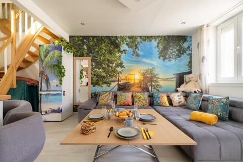 Casa Inca Calais - Duplex Soleil Latino - Parking Free, Station Apartment in Calais