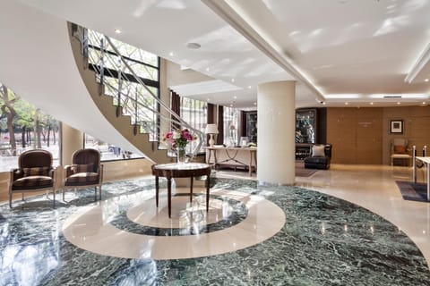 Spring, Day, Lobby or reception, Decorative detail