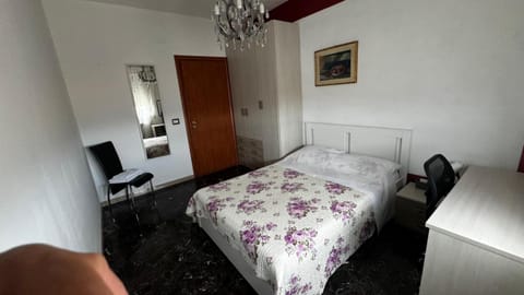 Hope Apartment Bed and Breakfast in Pisa