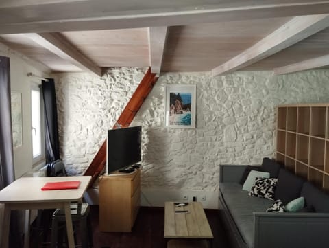 Studio - hypercentre - WIFI et Clim Apartment in Toulon