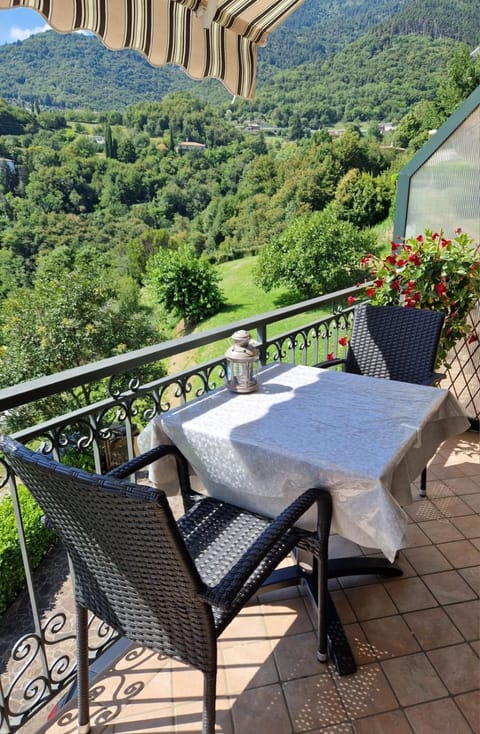 Spring, Day, Natural landscape, View (from property/room), Balcony/Terrace, Mountain view