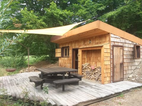 La Grenouillette Chalet in Wallonia, Belgium
