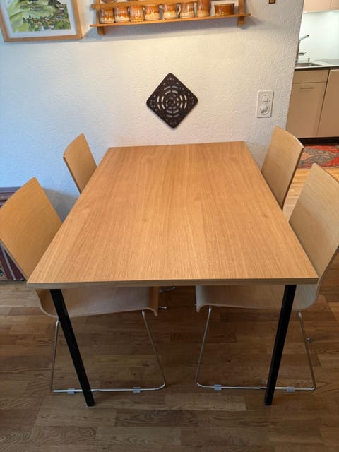 2-Zimmer Studio mit grossem Balkon und Bergpanorama - 400m von Talstation Sillerenbahn Apartment in Adelboden