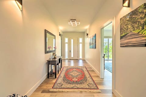 Spacious Kauai Getaway Less Than 1 Mi to the Ocean! House in Princeville