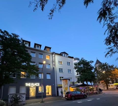 Property building, Day, Street view, Location, Parking