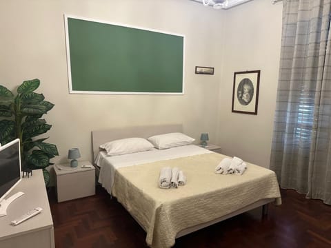 Bed, Night, Bedroom