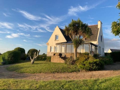 Kermartin - Maison de famille avec vue sur la baie de Morlaix House in Plougasnou
