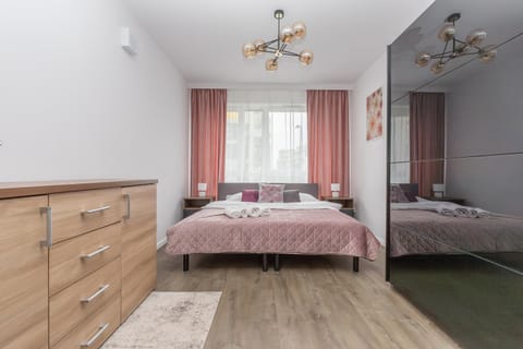 Bed, Photo of the whole room, Bedroom, wardrobe