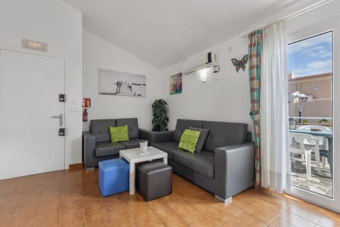 Property building, Living room