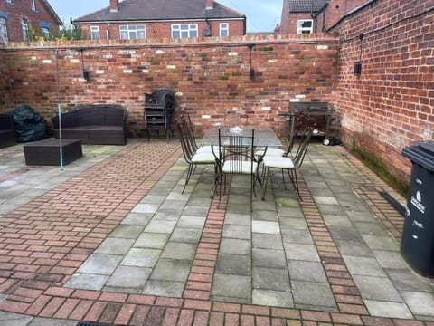 The Little Hexthorpe house Apartment in Doncaster