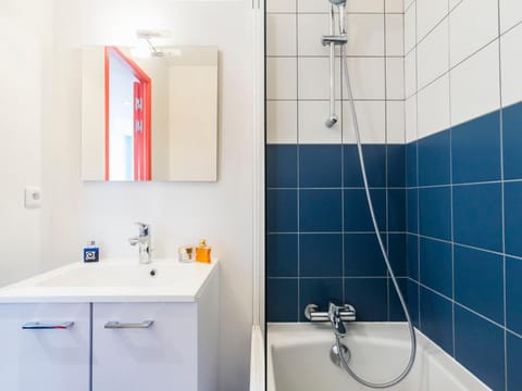 Studio rénové ski aux pieds avec balcon - FR-1-346-396 Apartment in Bourg-Saint-Maurice