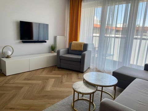 Communal lounge/ TV room, Living room, Seating area
