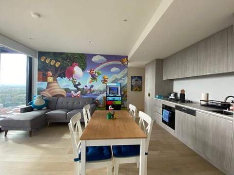 Library, Kitchen or kitchenette, Dining area
