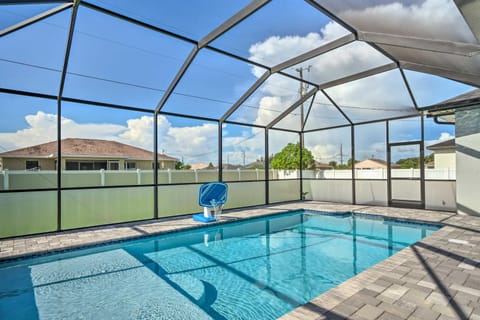 Cape Coral Home with Screened-In Lanai and Pool! House in Cape Coral