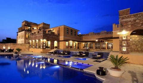 Property building, Swimming pool