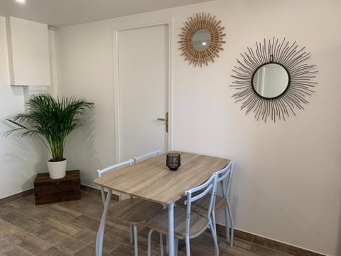 Ravissant logement avec jacuzzi Apartment in Provence-Alpes-Côte d'Azur