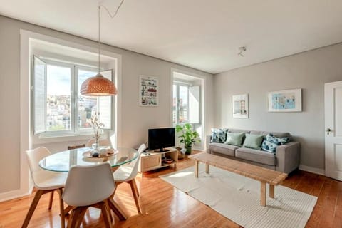 TV and multimedia, Living room, Dining area
