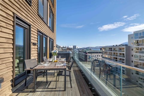 Property building, Balcony/Terrace