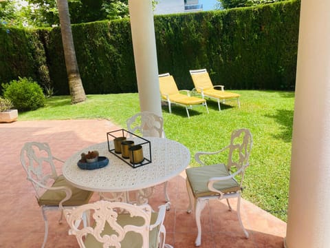 Patio, Garden, Garden view