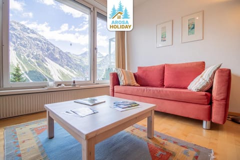 View (from property/room), Living room, Mountain view