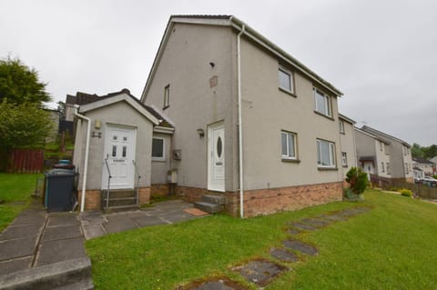 Lovely 2 Bedroom Flat in a quiet location Apartment in Coatbridge