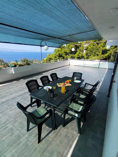 Apartment Ljube Apartment in Split-Dalmatia County