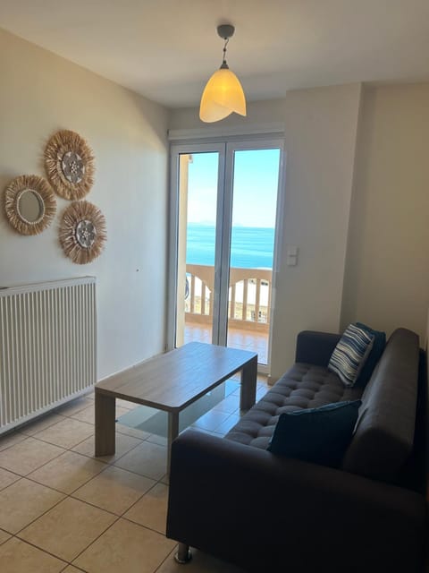 Koumpe Blue Sea View Apartment Apartment in Rethymno