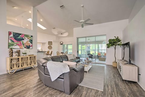Crystal River Gem Near Three Sisters Springs! House in Florida