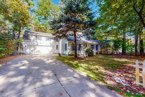 Lou n' Lil's House in Glen Arbor