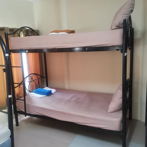 bunk bed