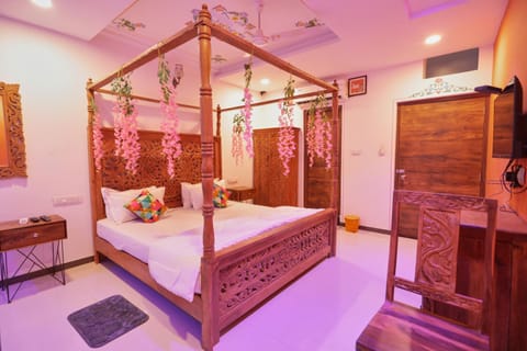 Bed, Bedroom, air conditioner