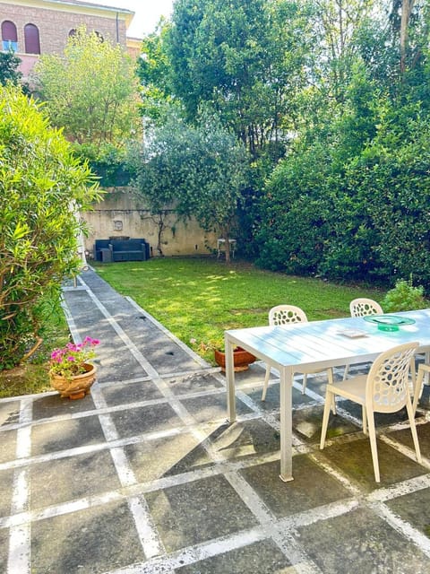 Vagabunda Sea & Garden Apartment in Pesaro