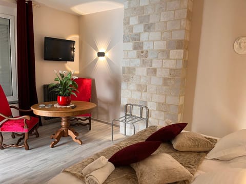 Le Clos Joli Bed and Breakfast in Wallonia, Belgium