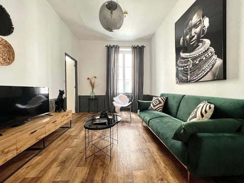 TV and multimedia, Living room