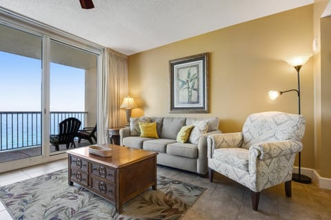 Majestic 1-1306! Gulf front 1bedroom, Pool,Hot Tubs,Tennis House in Long Beach