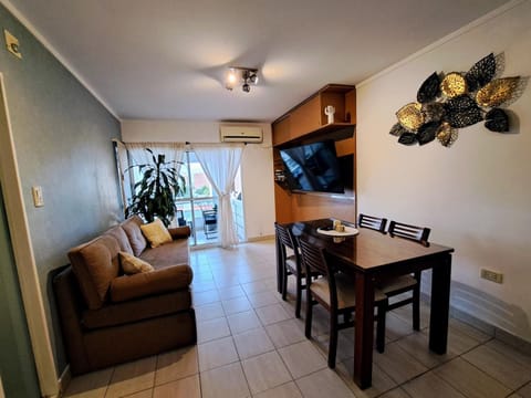 TV and multimedia, Living room, Dining area, air conditioner