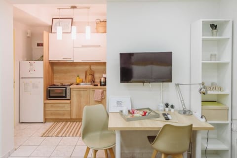 Mellow Yellow Apartment in Decentralized Administration of Macedonia and Thrace