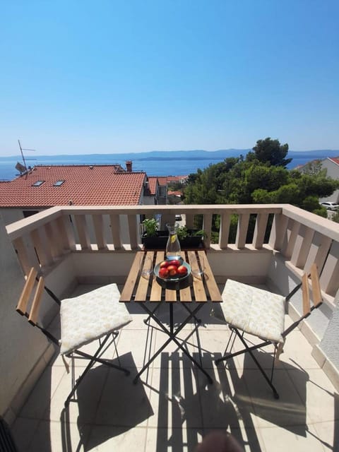 Patio, Balcony/Terrace, Seating area, Dining area, Sea view