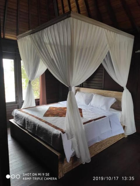 Tegeswoodhouse,Private pool,two bedrooms and free wifi House in Ubud