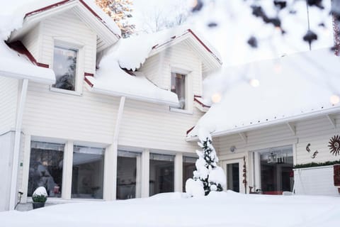 Property building, Winter