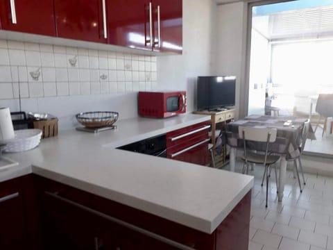 TV and multimedia, Kitchen or kitchenette, minibar