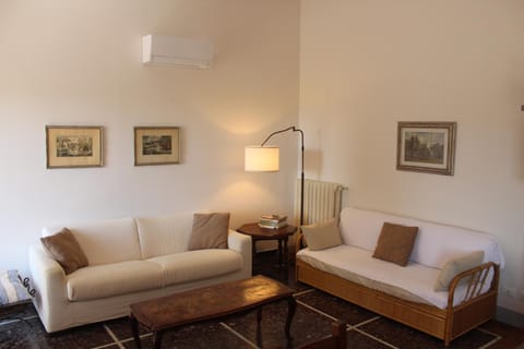 Il Salotto di Berentano Apartment in San Casciano In Val di Pesa