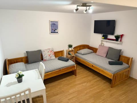 Peaceful Riverside Studio with private Garden Center Parking Apartment in Plovdiv