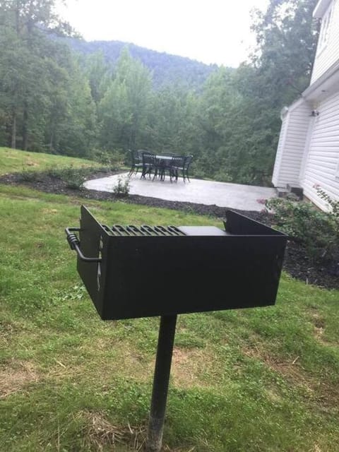 Day, Natural landscape, BBQ facilities