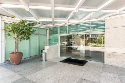 Off site, Lobby or reception, Area and facilities