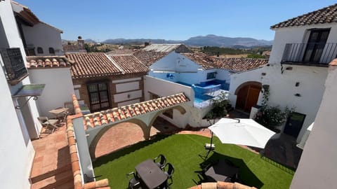Patio, Swimming pool