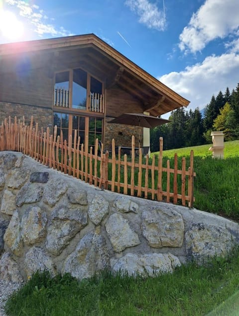 Property building, Day, Garden, Garden view