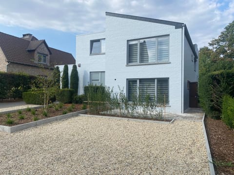 Route 123 Birchwood Pension Bed and Breakfast in Flanders