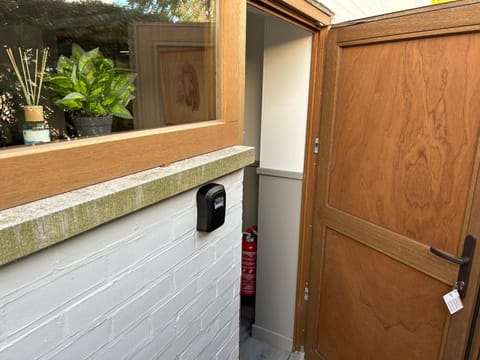 Route 123 Birchwood Pension Bed and Breakfast in Flanders